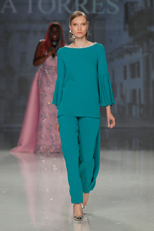 ilovebrides.pt Ana Torres 2018 Barcelona Bridal Fashion Week 2017